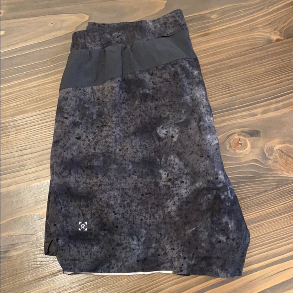Lululemon surge short